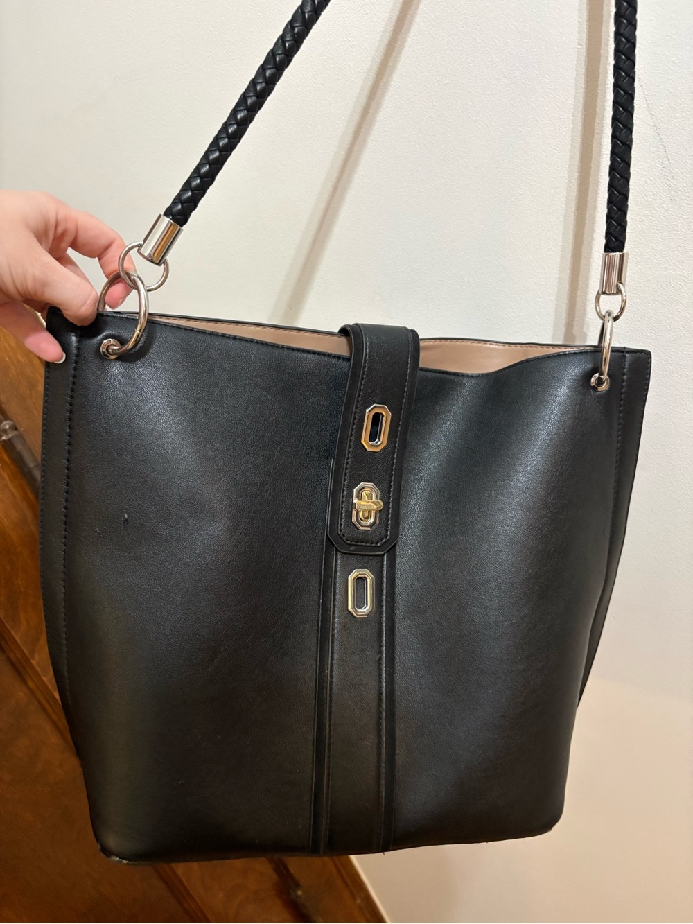 Topshop Black Women's Bucket Shoulder Bag - Picture 2 of 10